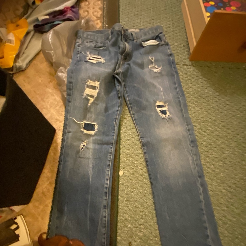 Ripped jeans